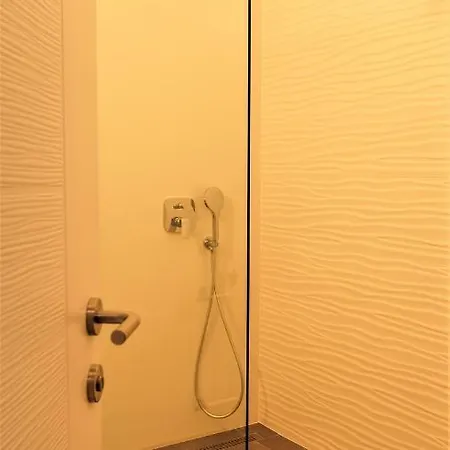 Consul 3* ספליט