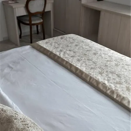 Consul מלון ספליט