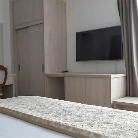 Consul 3* ספליט