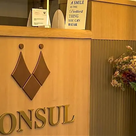 Consul 3* Split