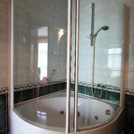 Hotel Consul