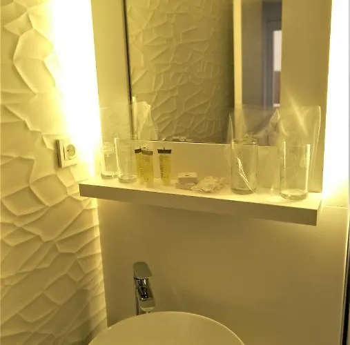 Ξενοδοχείο Consul 3*