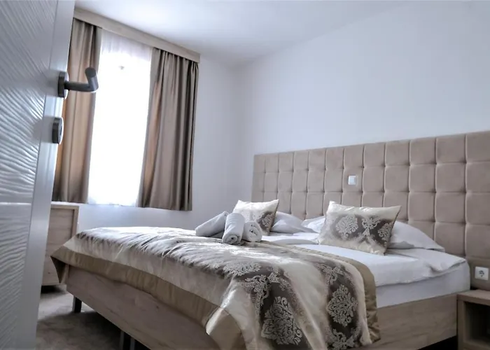 Ξενοδοχείο Consul 3*