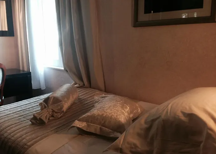 Consul Ξενοδοχείο