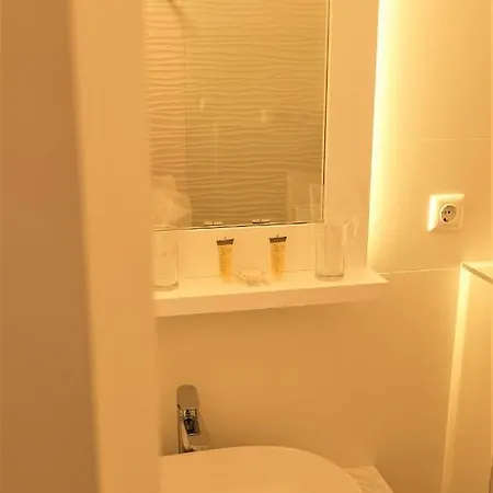 Hotel Consul 3*